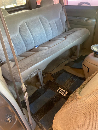 Chevrolet Silverado Pickup Silverado 1500 5vel Mt