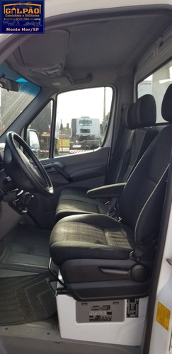 Imagem 8 de 15 de Mb Sprinter 313 Cdi Street (2019) Plataforma