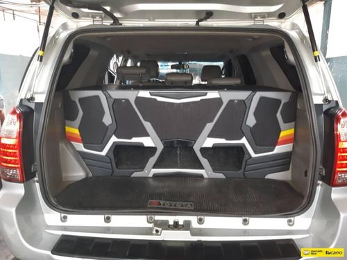 Toyota 4runner .