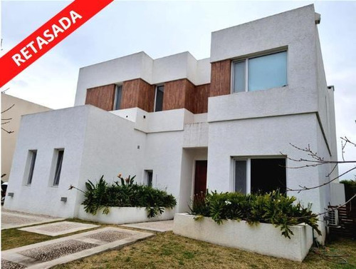 Imagen 1 de 29 de Retasada! Excelente Casa En Venta En Nordelta! Muy Buena Ubicacion, Calidad Premium!!