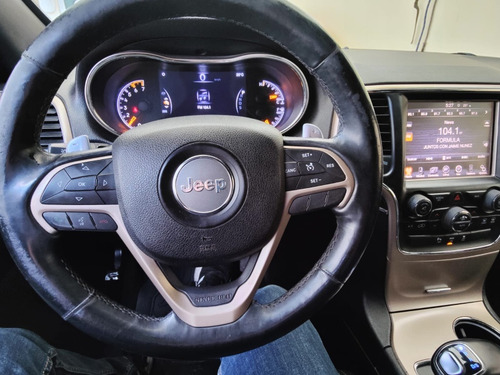 Jeep Grand Cherokee 5.7 Limited Premium V8 4x2 Mt