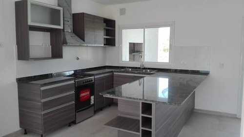 Imagen 3 de 22 de Barrio Puertos Escobar Nordelta Ii Excelente Casa Barrio Acacias