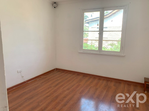 Casa En Venta En Ñuñoa