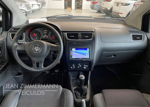 Imagem 3 de 15 de Volkswagen Fox Prime Highline 1.6 Flex