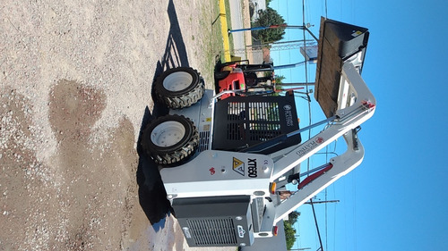 Imagen 11 de 19 de Mini Cargadora Marca Wecan Xt650