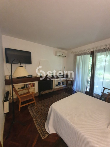 Casa Exclusiva En La Zona Del Golf.- Ref: 1368