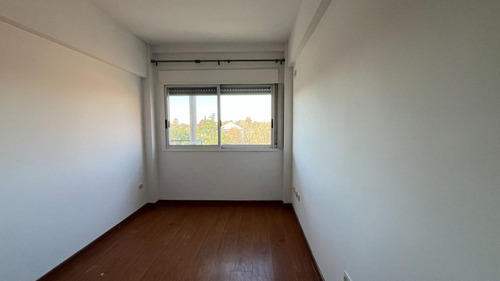 Dpto. Venta 3 Amb. 2 Baños. Cochera. Balcón. Vista