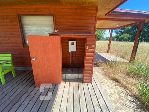 Parcela Quillón, Amplia Casa, Piscina, Bodega Y Amoblada.
