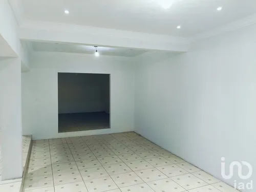 Venta Casa 5 Ambientes Yerbabuena