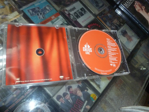 Divas Live - Cd - Celine -gloria - Aretha -shania - 721 - (Usado)