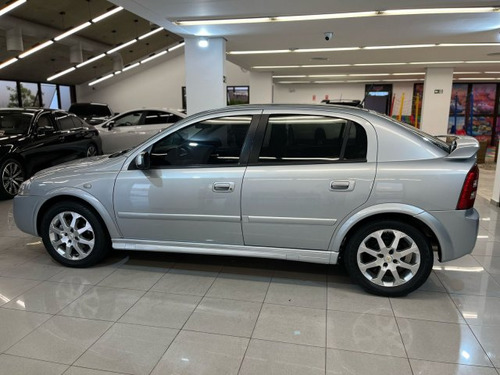 Chevrolet Astra Astra 2.0 MPFI ADVANTAGE 8V FLEX 4P MANUAL
