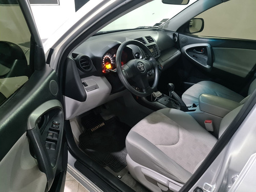 Imagen 9 de 13 de Toyota Rav4 2013 2.4 4x2 At