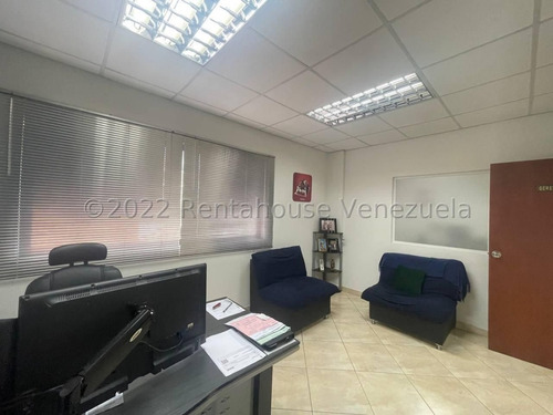 Imagen 23 de 30 de !! Edificio En Alquiler En Barquisimeto, Zona Centro, Lara, Venezuela. Contacto 0424-5257450 Codigo 23-6687 $ 1800 1200 M² **ajl**