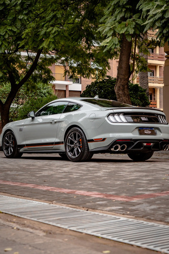 Ford Mustang 5.0 Gt 421cv