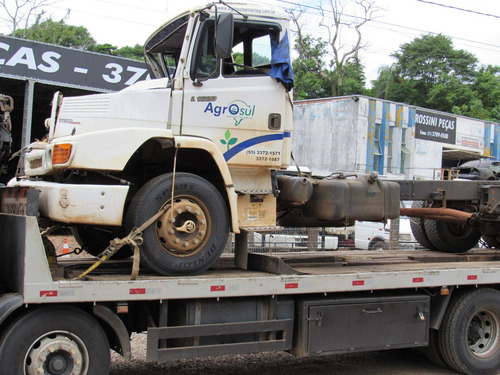 Sucata Mercedes Benz L 1620 Para Venda De Peças Usadas