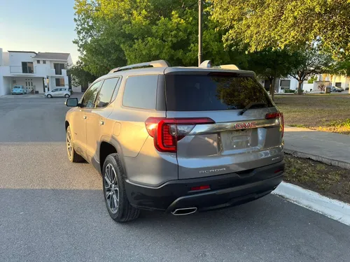 Gmc Acadia At4