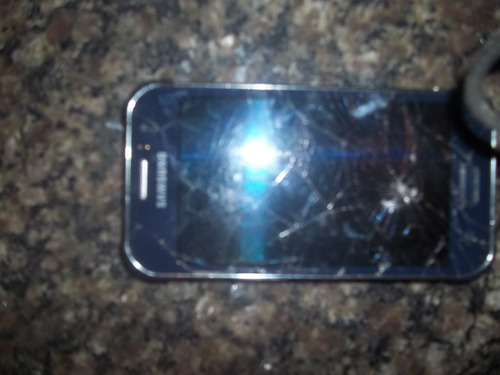 Celular Samsung Sm-j1 1m Para Repuestos , Leer Descripcion !