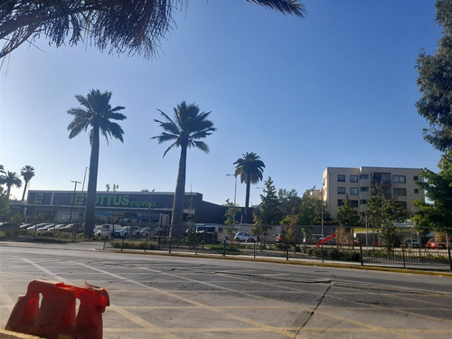 En Walker Martínez Con Tobalaba, 2d 1b Con Estacionamiento