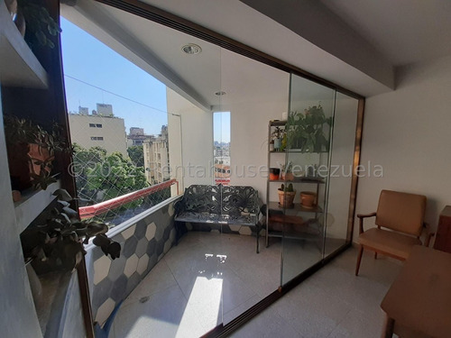 Imagen 23 de 30 de Apartamento En Venta - Los Palos Grandes 22-16330 - Ja 04242153335