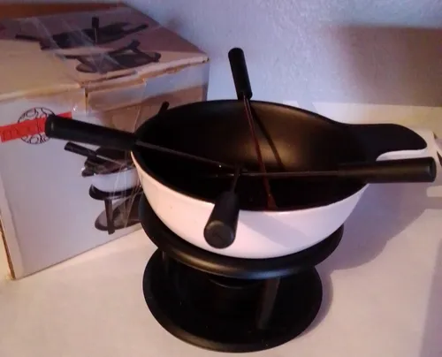 Set De Fondue Con 4 Tenedores