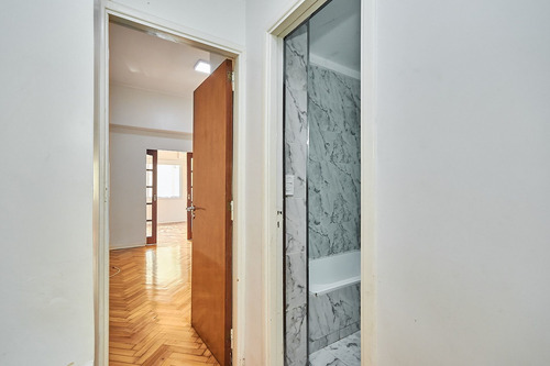 Imagen 13 de 30 de Departamento 4 Ambientes Venta Almagro Remodelado