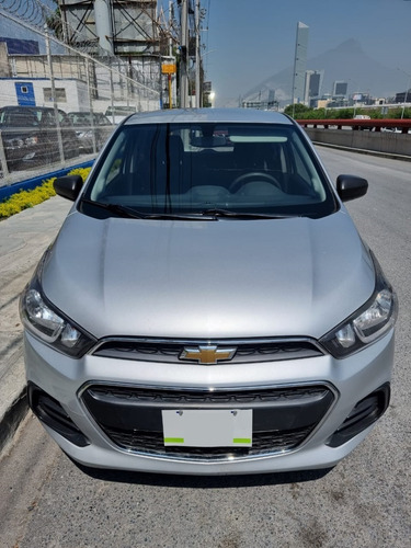 Imagen 8 de 13 de Chevrolet Spark 2017 Lt Nueva Generacion