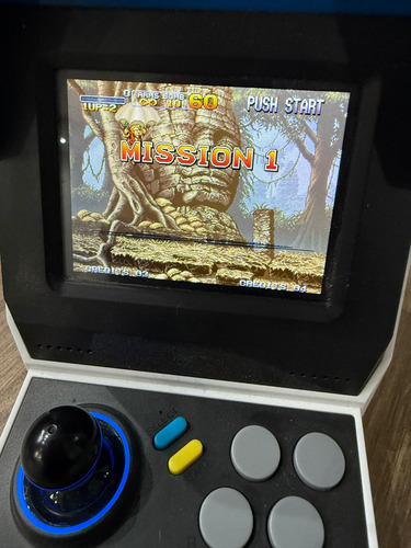 Consola Snk Neo Geo Mini Detalle Pantalla Original Kof 98 Azul (Usado)
