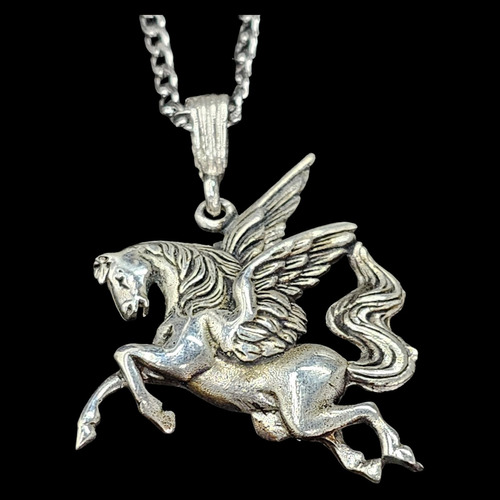 Dije Caballo Pegasus En Plata 3 X 3,5 Cm 9 Gr Art 1354