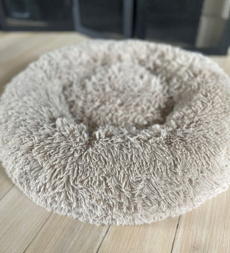 Imagen 7 de 10 de Puff Cama Antiestrés Sil Perros/gato Peludo Y Mullido