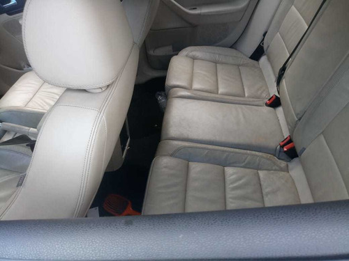 Volkswagen Jetta Variant 2.5 5p 2012