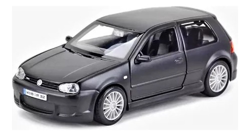 Volkswagen Golf R32 1:24 Maisto