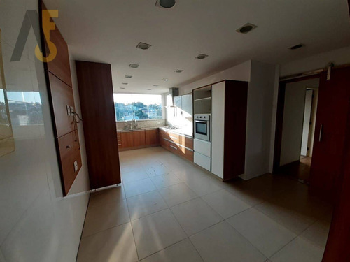 Imagem 5 de 16 de Ótimo Imóvel Comercial Ou Residencial, Muito Bem Localizado!