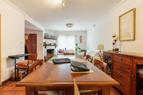 Casa Venta Fisherton 3 Dormitorios Cochera Jardin