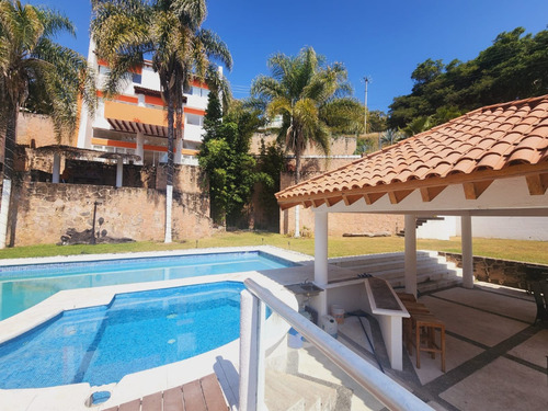Casa Paraíso Ii Con Alberca Y Enorme Jardín Con Vistas Panorámicas En Fracc Rancho San Diego Ixtapan De La Sal Edomex