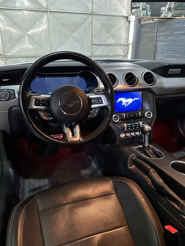 Ford Mustang 5.0 Gt 421cv