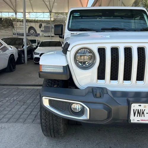 Jeep Wrangler JEEP SAHARA WRANGLER UNLIMITED