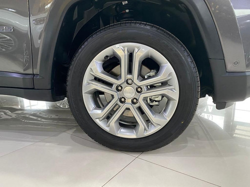 Imagen 6 de 17 de Jeep Compass Longitude Plus
