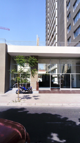 Arriendo Departamento (60 M2. Metro D. De Almagro)