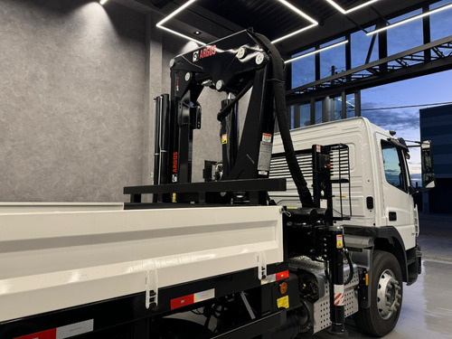 Caminhão Mb Atego 1719 4x2 2025 Guindauto Munck Argos 20t