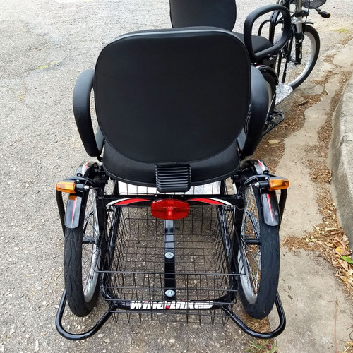 Imagem 8 de 12 de Reboque ( Engate ) Para Triciclo Elétrico Marca Wind Bikes