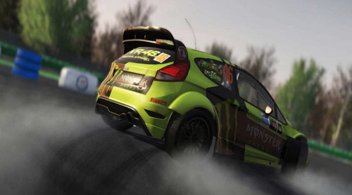 Jogo Valentino Rossi - Revive Motogp 15 Day One para Xbox One
