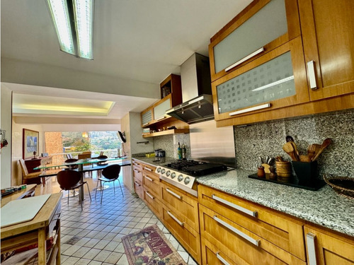 Se Vende Apto 290m2 4h+s/7b/3p La Unión