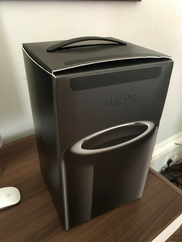 Apple Mac Pro Seis Core 3.5 Gh 16gb Ram 256gb D500 Md878ll/a