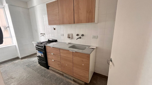 Alquiler Depto 2 Ambientes En Duplex En Balvanera