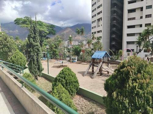 Imagen 9 de 10 de Iluminado Apart. Venta Boleita Norte 22-23587 04143054662/ 04143247646