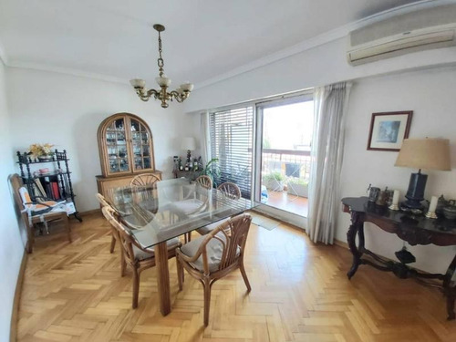 Imagen 7 de 30 de Hermoso Piso De 4 Ambientes Con Cochera Y Balcón Corrido. Muy Luminoso!!