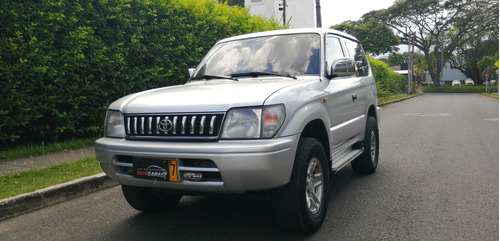 Toyota Prado 2.7 Sumo