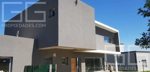 Imagen 5 de 18 de Casa San Sebastián - Área 1 Al 100