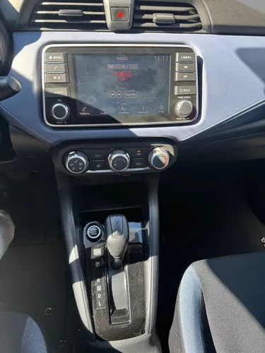 Nissan Versa Advance Cvt