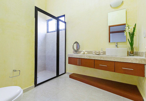 Casa Tipo Quinta En Baspul, A 20min De Mérida Y 15min De La Playa. Mod N
